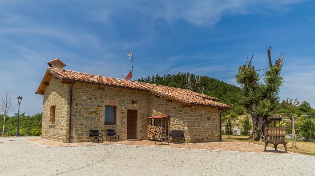 גוביו Tenuta Borgo Santa Cecilia מראה חיצוני תמונה