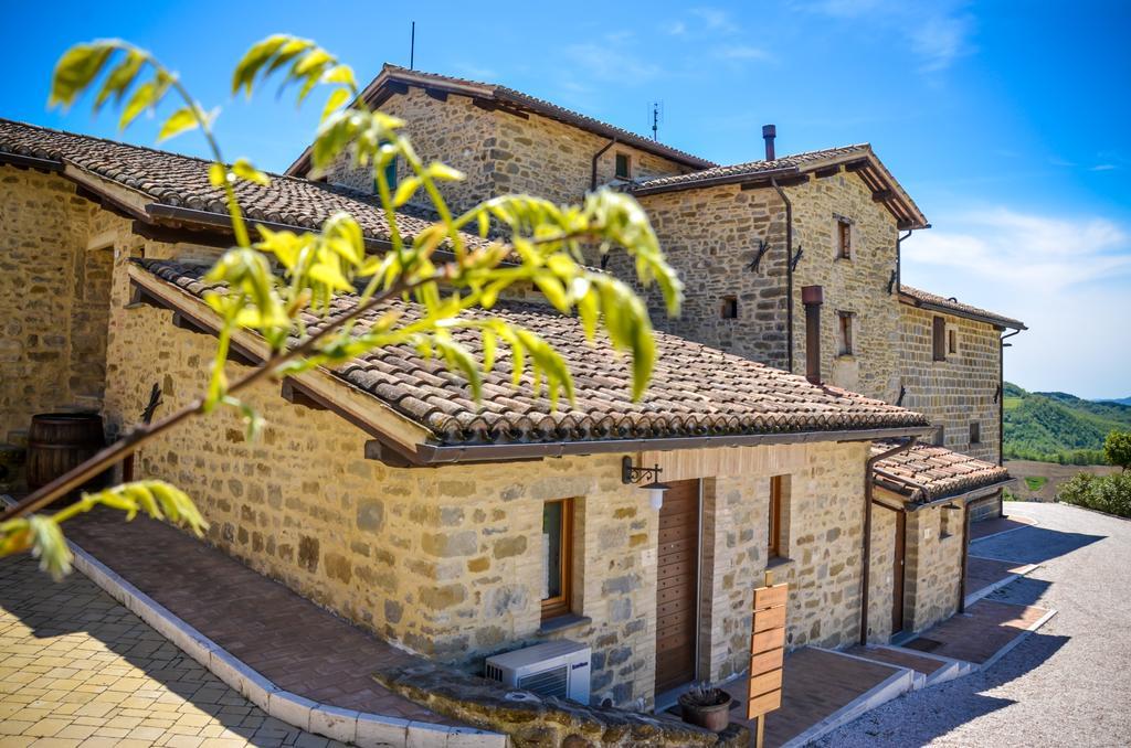 גוביו Tenuta Borgo Santa Cecilia מראה חיצוני תמונה