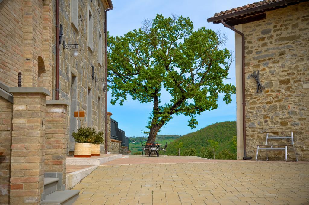 גוביו Tenuta Borgo Santa Cecilia מראה חיצוני תמונה